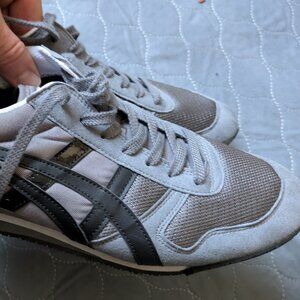 Onitsuka Tiger Traxy Size 11